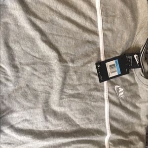 Med women’s loose fit jogging short set